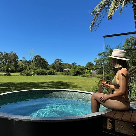 Lake Weyba Cottages Noosa 페레지안 비치 외부 사진