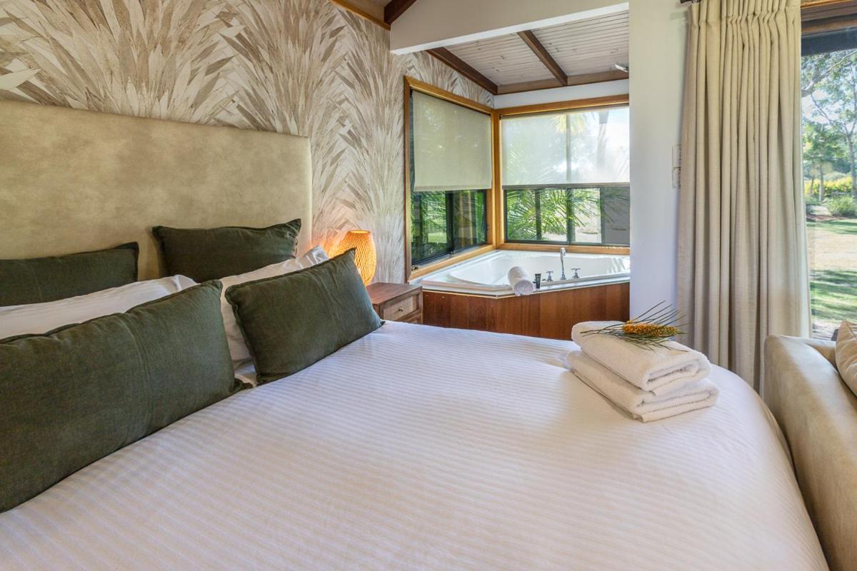Lake Weyba Cottages Noosa 페레지안 비치 외부 사진