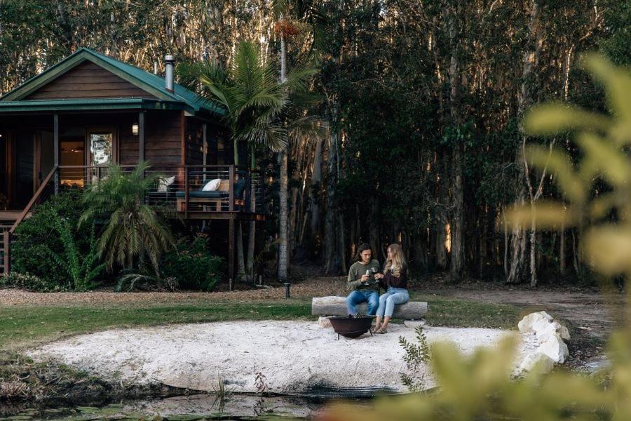 Lake Weyba Cottages Noosa 페레지안 비치 외부 사진