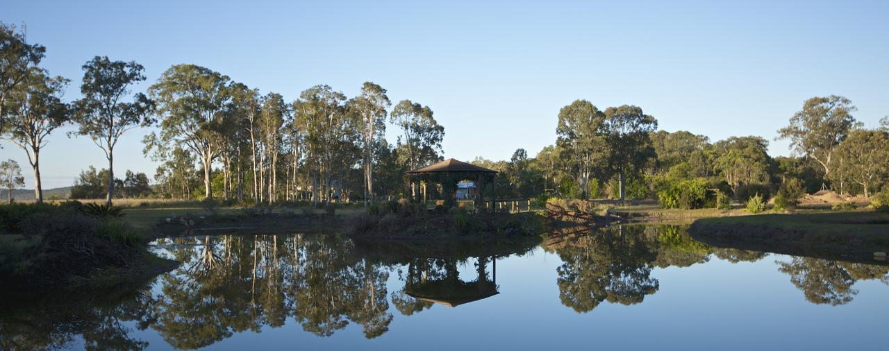 Lake Weyba Cottages Noosa 페레지안 비치 외부 사진
