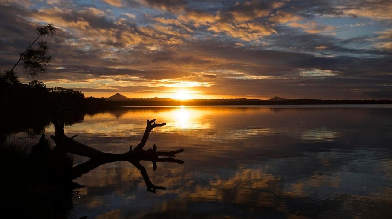 Lake Weyba Cottages Noosa 페레지안 비치 외부 사진